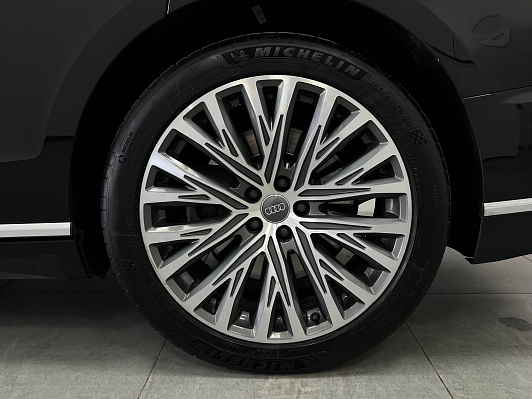 Audi A8 Business, 2018 года, пробег 240952 км