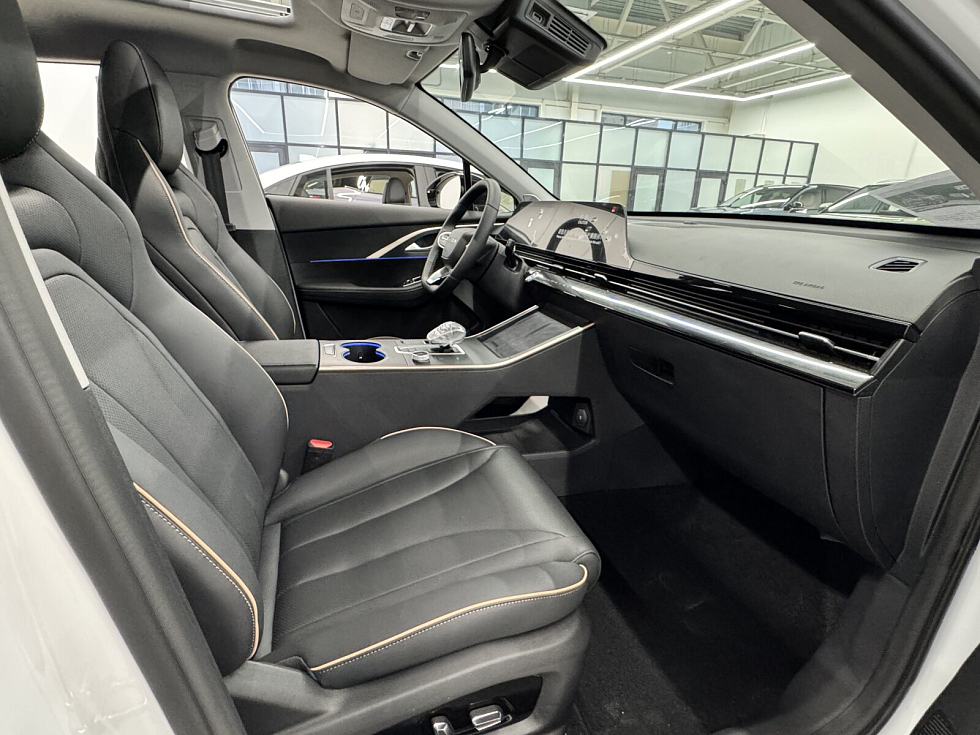 Omoda C5 Lifestyle, белый