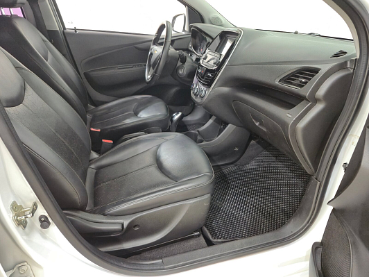Chevrolet Spark, 2017 года, пробег 132043 км