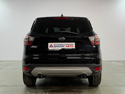 Ford Kuga Titanium, 2018 года, пробег 151000 км