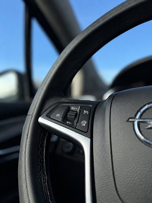Opel Mokka Enjoy, 2013 года, пробег 239024 км
