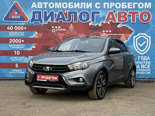 Lada (ВАЗ) Vesta Luxe Multimedia, 2018 года, пробег 97400 км