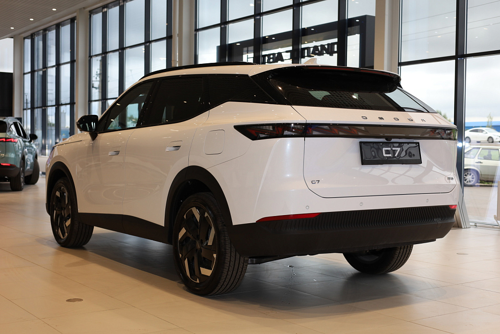 Omoda C7 Стиль, белый