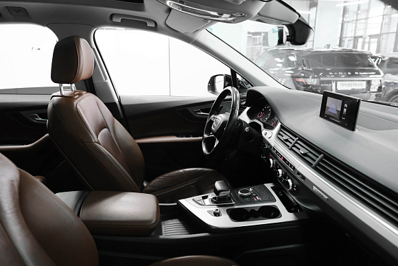 Audi Q7 Business, 2016 года, пробег 171356 км