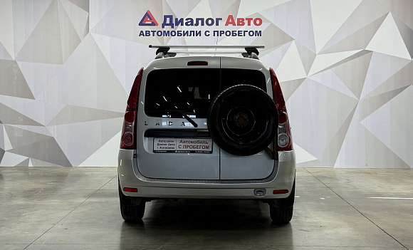 Lada (ВАЗ) Largus Luxe (7 мест), 2020 года, пробег 194906 км