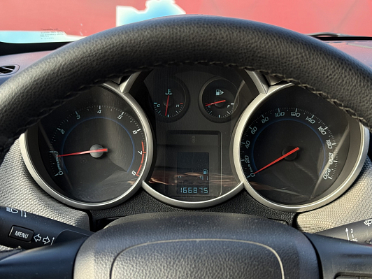 Chevrolet Cruze LS, 2012 года, пробег 166818 км
