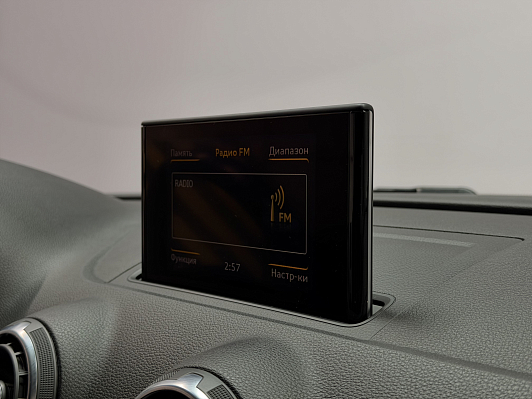 Audi A3 Ambition, 2015 года, пробег 113000 км