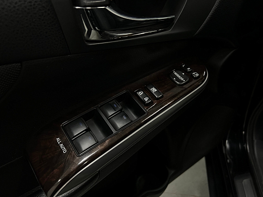 Toyota Camry Комфорт, 2017 года, пробег 145600 км