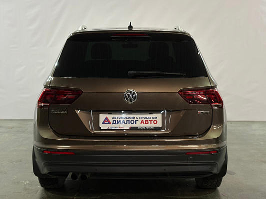 Volkswagen Tiguan Exclusive, 2018 года, пробег 151064 км