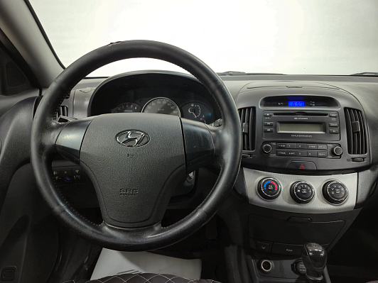 Hyundai Elantra, 2008 года, пробег 324924 км