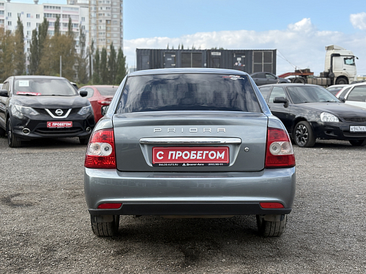 Lada (ВАЗ) Priora Люкс, 2011 года, пробег 199591 км