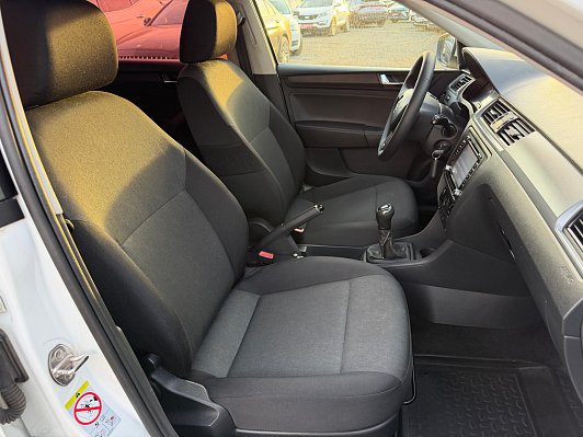 Skoda Rapid Hockey Edition Active, 2018 года, пробег 167194 км