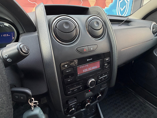 Renault Duster Expression, 2017 года, пробег 101103 км