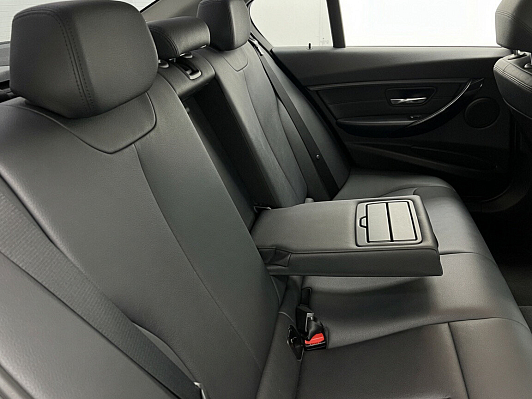 BMW 3 серии 320i xDrive M Sport, 2013 года, пробег 245000 км