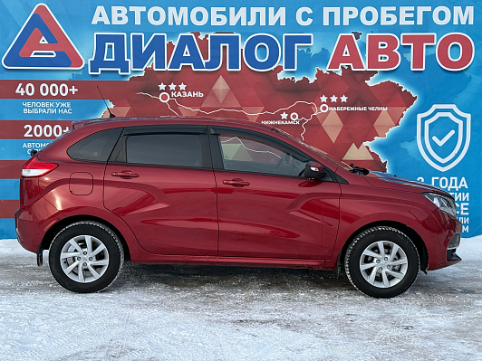 Lada (ВАЗ) XRAY Comfort, 2017 года, пробег 126000 км