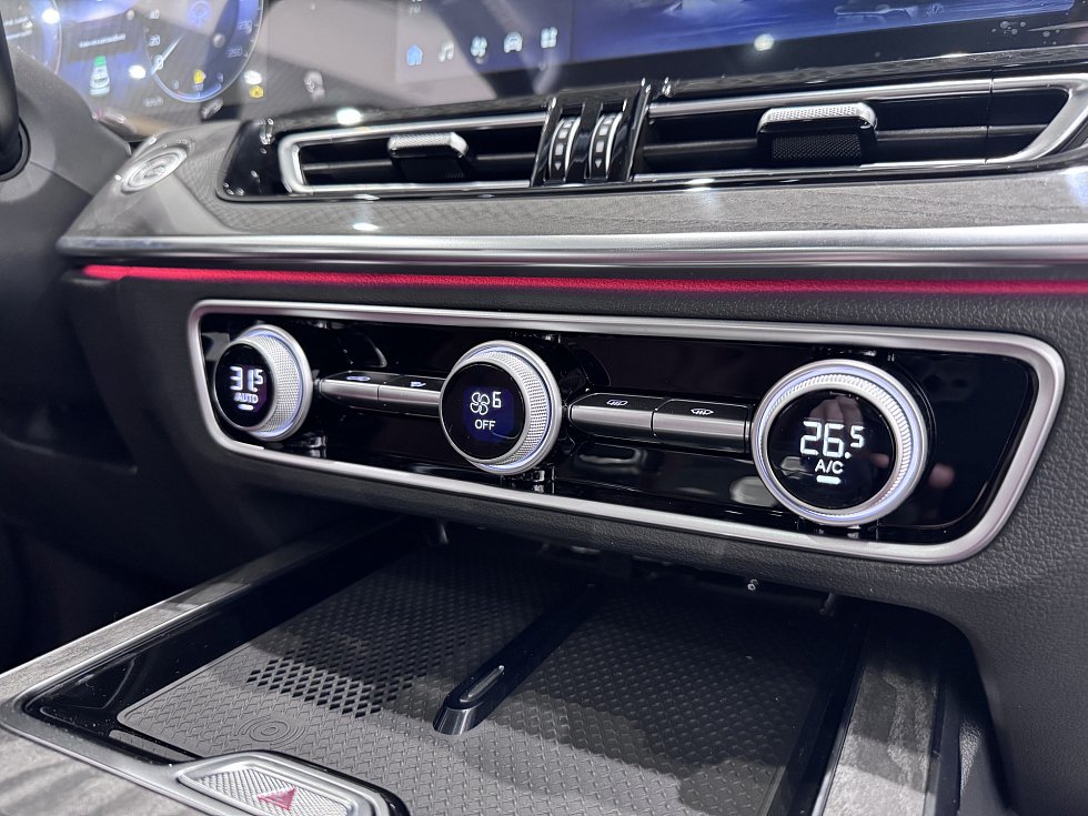 Hongqi HS5 Делюкс (Deluxe), черный