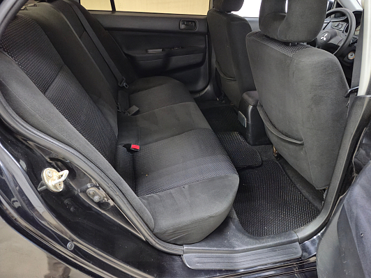 Mitsubishi Lancer, 2006 года, пробег 295055 км