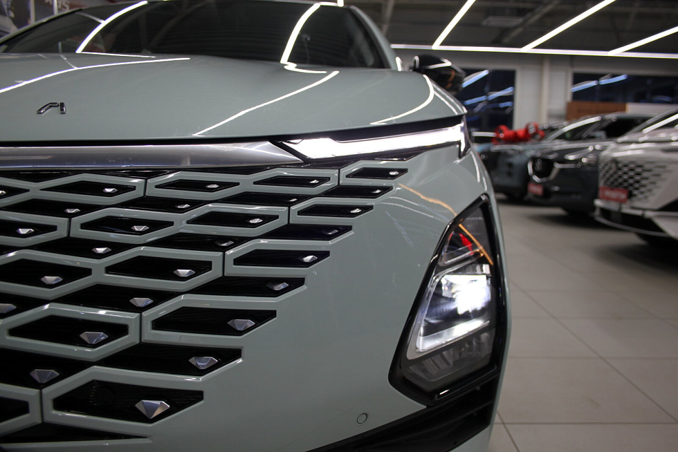 Omoda C5 Ultimate, зеленый