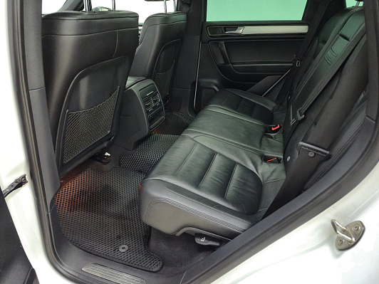 Volkswagen Touareg Wolfsburg Edition, 2017 года, пробег 229911 км