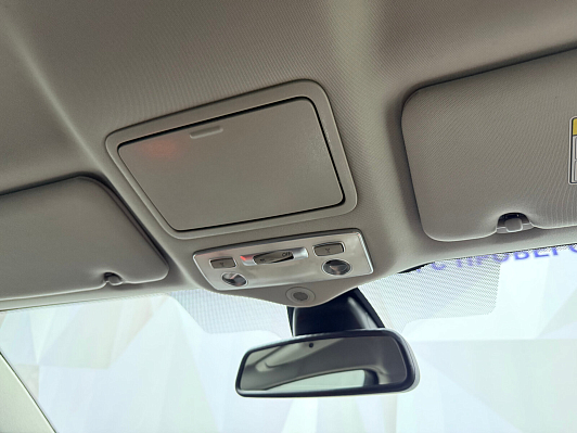 Renault Latitude Privilege, 2012 года, пробег 217598 км