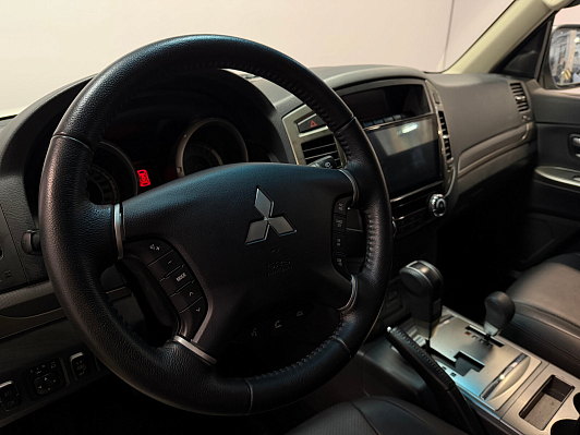 Mitsubishi Pajero GLS, 2021 года, пробег 35048 км