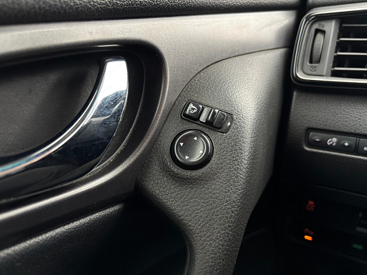 Nissan Qashqai SE+, 2019 года, пробег 90000 км