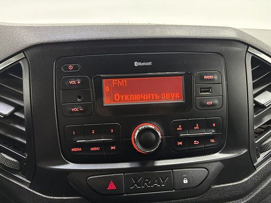 Lada (ВАЗ) XRAY Optima Air conditioner (2018), 2017 года, пробег 143707 км