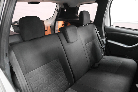 Renault Duster Expression, 2016 года, пробег 258000 км