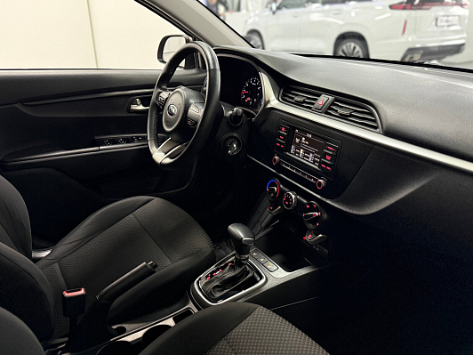 Kia Rio Comfort, 2021 года, пробег 49500 км