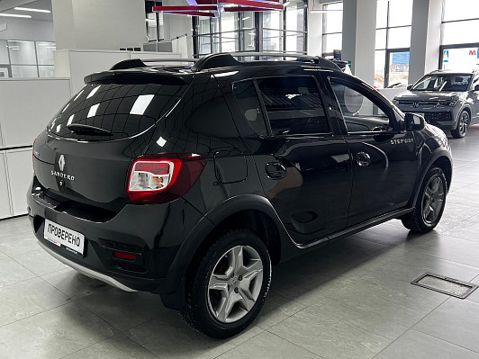 Renault Sandero Stepway Life, 2018 года, пробег 104000 км