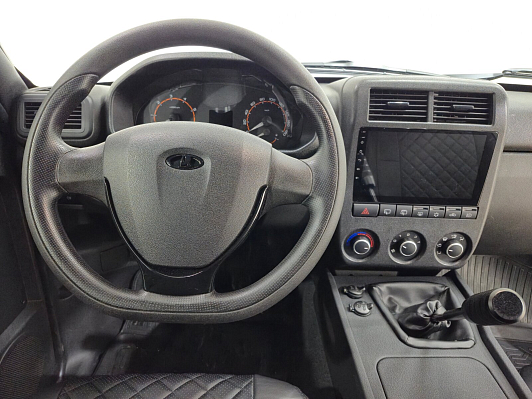 Lada (ВАЗ) Niva Legend Bronto Prestige (2021-2024), 2025 года, пробег 2100 км