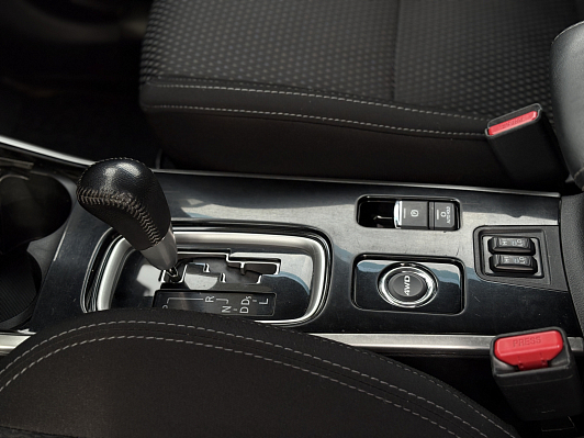 Mitsubishi Outlander Invite, 2019 года, пробег 154776 км
