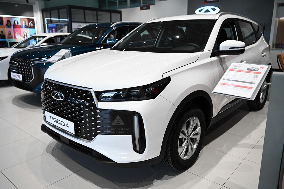 Chery Tiggo 4 CVT Line, белый