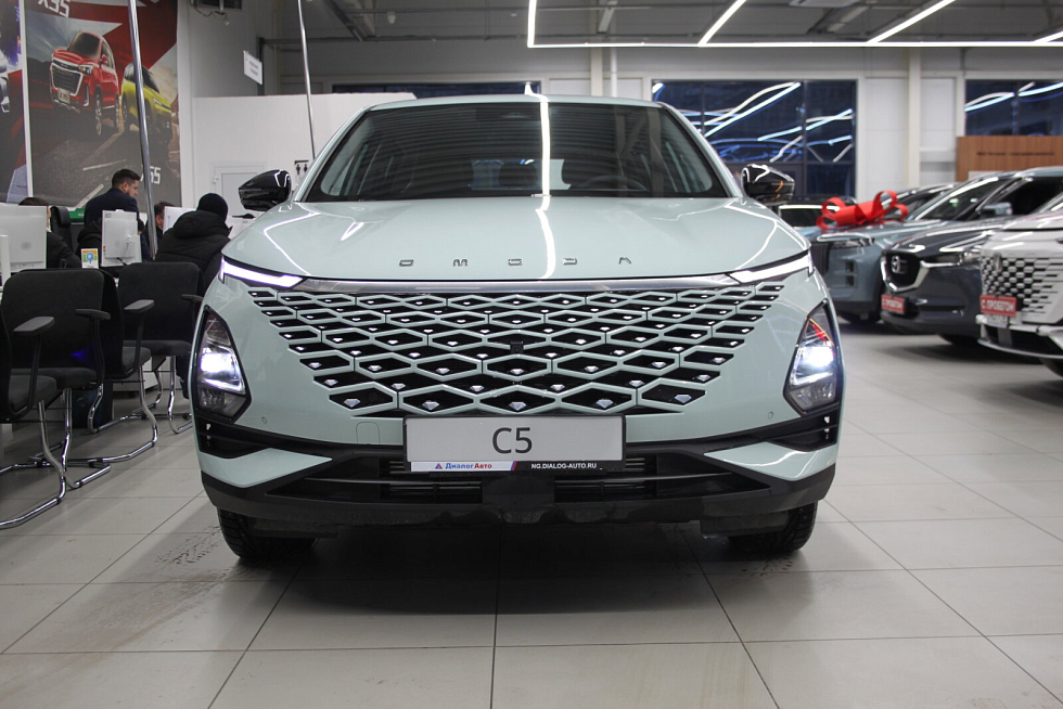 Omoda C5 Ultimate, зеленый