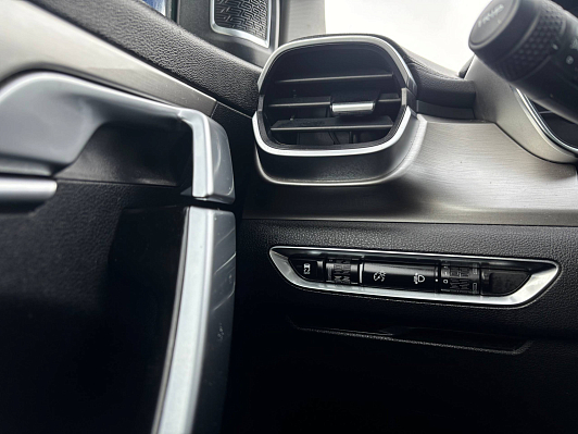 Geely Coolray Comfort, 2020 года, пробег 176437 км