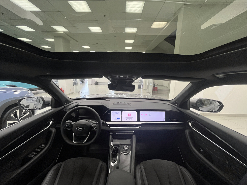 Geely Monjaro Flagship (2023-2025), серый