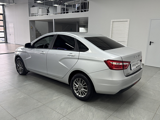 Lada (ВАЗ) Vesta Luxe, 2022 года, пробег 54700 км