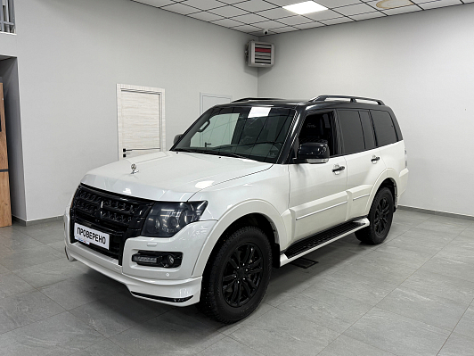 Mitsubishi Pajero GLS, 2019 года, пробег 15000 км