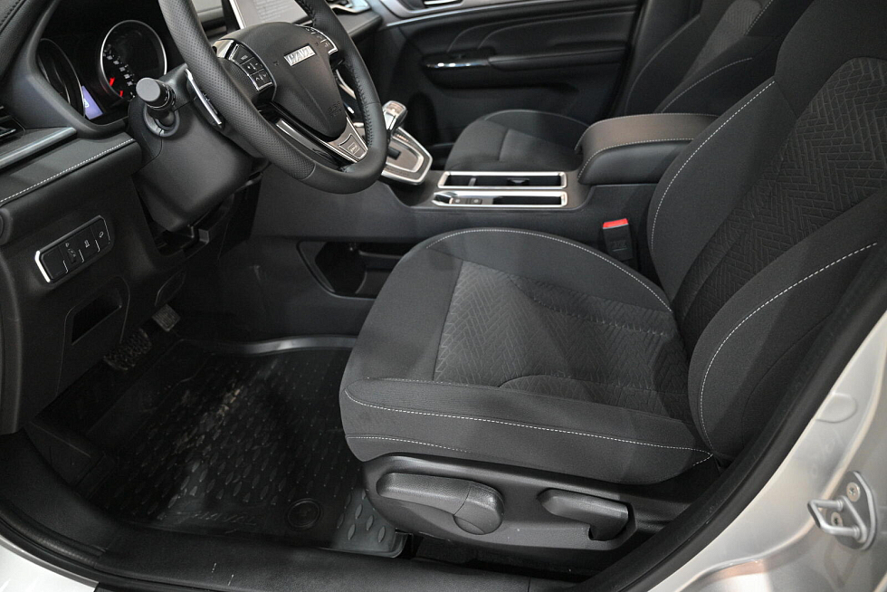 Haval M6 Старт, серый