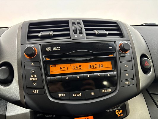 Toyota RAV4, 2012 года, пробег 156391 км