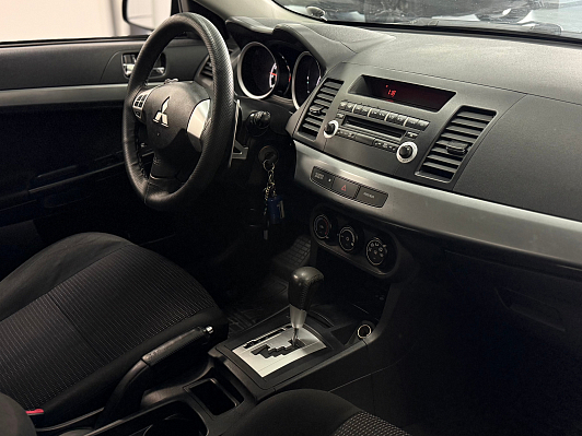 Mitsubishi Lancer Intense, 2011 года, пробег 186864 км