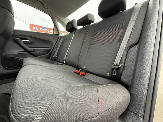 Volkswagen Polo Life, 2017 года, пробег 177422 км