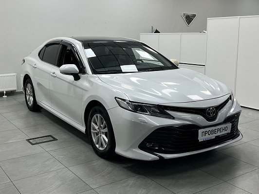 Toyota Camry Элеганс Safety, 2020 года, пробег 98682 км