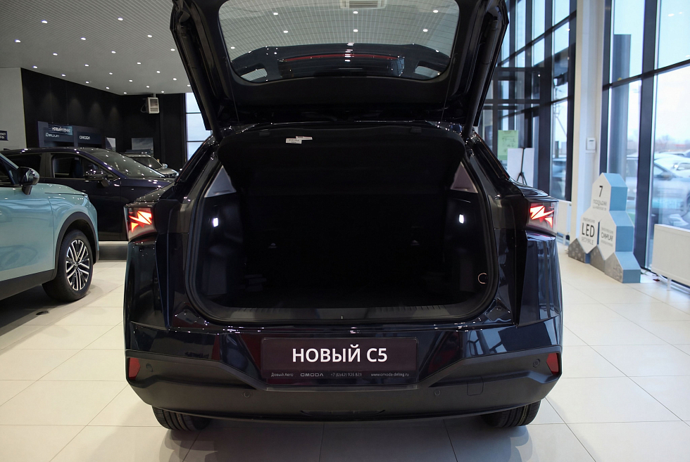 Omoda C5 Lifestyle, черный