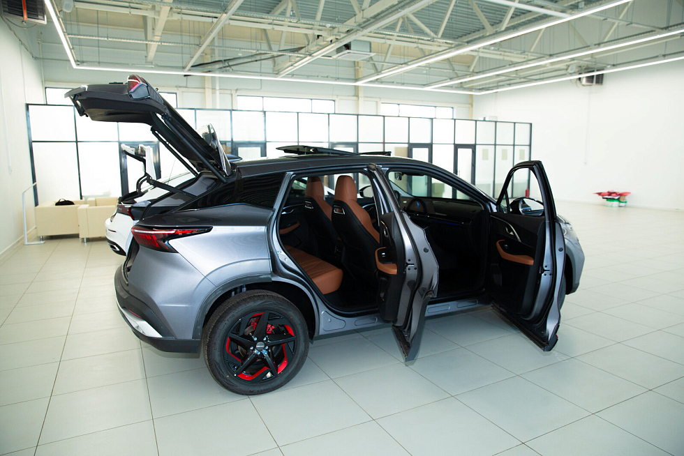 Omoda C5 Fun, серый