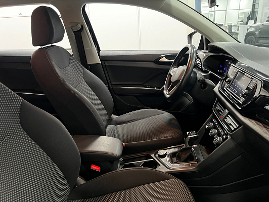 Volkswagen Taos Exclusive, 2021 года, пробег 62400 км
