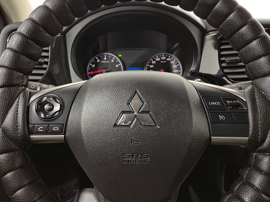 Mitsubishi Outlander, 2022 года, пробег 34305 км