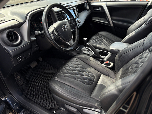 Toyota RAV4, 2017 года, пробег 134273 км