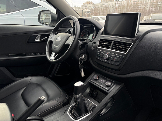 FAW Besturn X40 Basic, 2019 года, пробег 81996 км