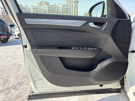 Renault Arkana Style, 2021 года, пробег 62330 км